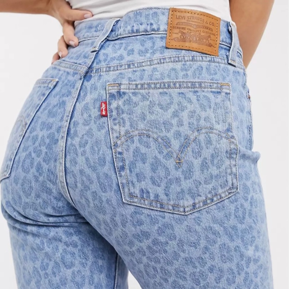 NEW LEVI’S Wedgie Fit Leopard Print Jeans